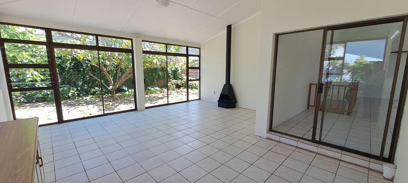 4 Bedroom Property for Sale in Stilbaai Wes Western Cape